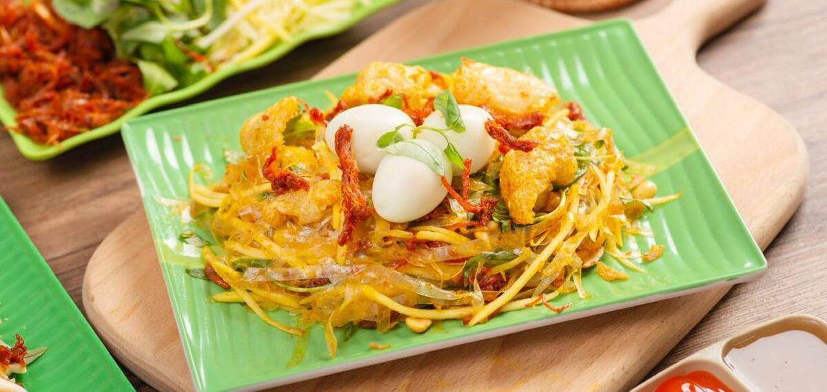 Cách làm món bánh tráng trộn thơm ngon