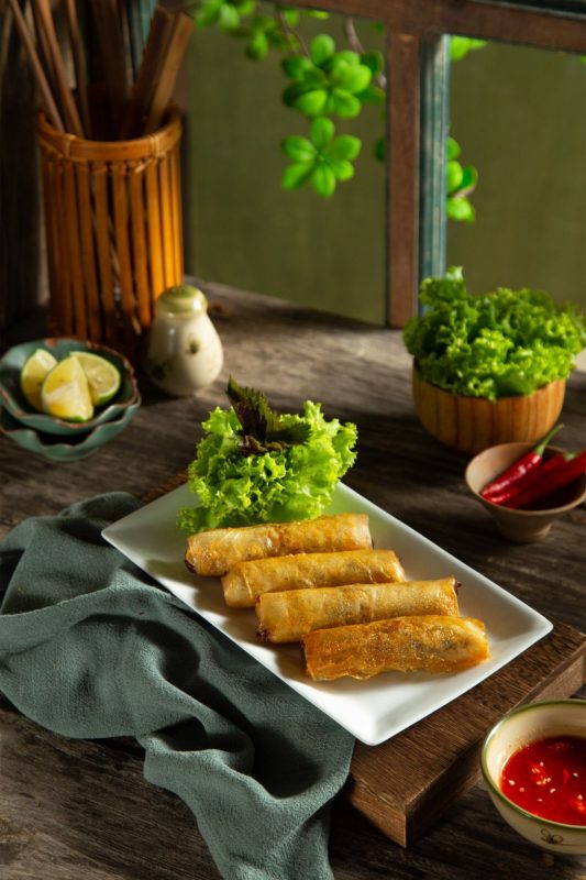 Bánh tráng cuốn chả giò loại nào ngon