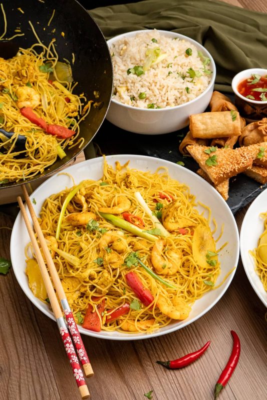 cách làm bún gạo xào Singapore