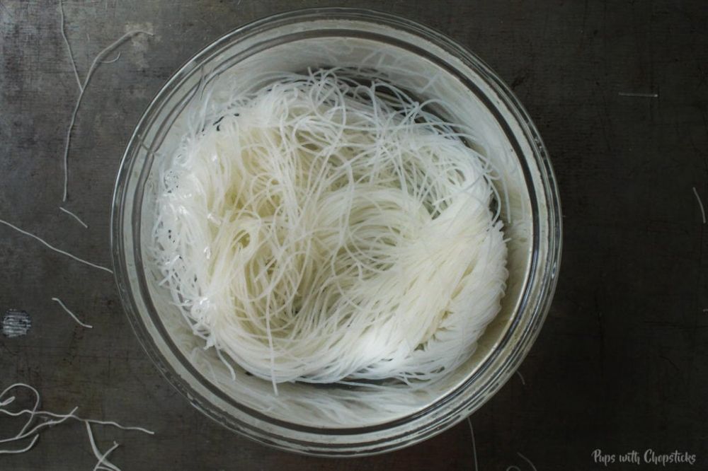 Luộc bún khô