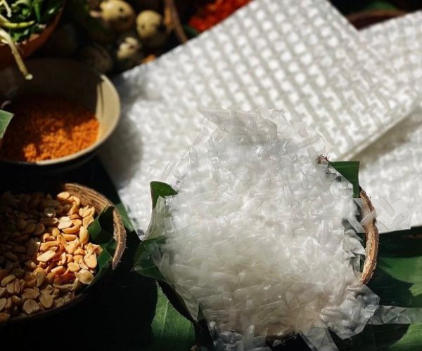Cắt bánh tráng