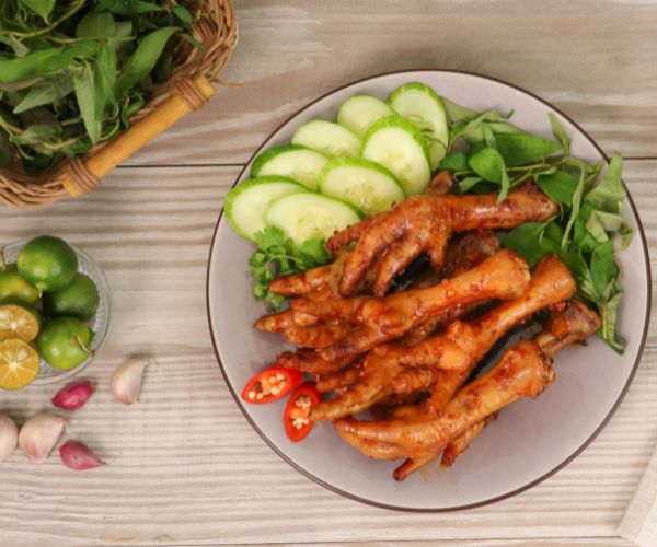 Chân gà nướng sa tế 