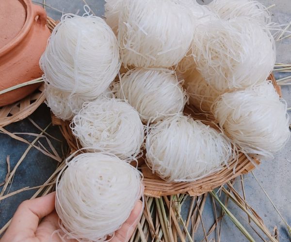 bún khô bao nhiêu calo