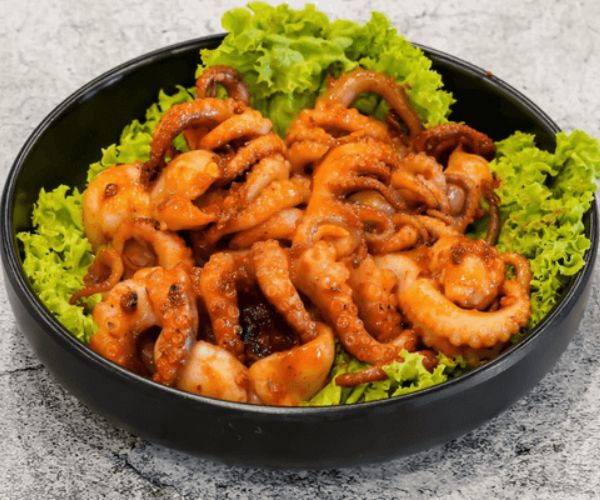 Món bạch tuộc nướng sa tế