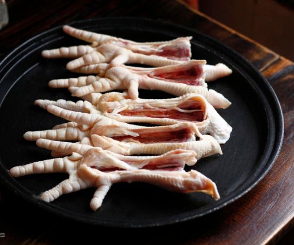 chân gà nướng sa tế