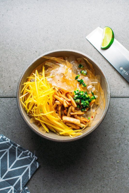 nước sốt bánh tráng trộn